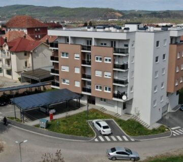 Polet Zgrada 1